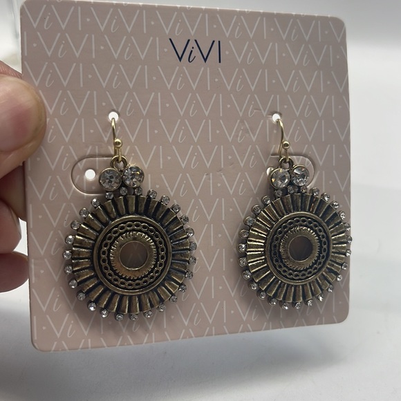 NWT ViVl Antique Gold Ornate Rhinestone Round Earrings - Picture 2 of 5